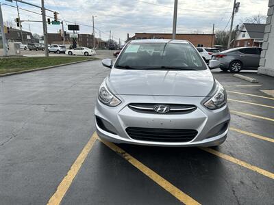 2017 Hyundai ACCENT SE   - Photo 6 - Fairview Heights, IL 62208