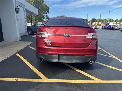 2015 Ford Taurus Limited   - Photo 7 - Fairview Heights, IL 62208