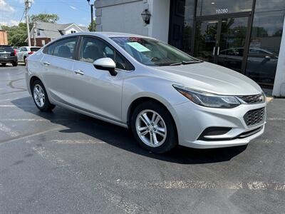 2017 Chevrolet Cruze LT Auto   - Photo 2 - Fairview Heights, IL 62208