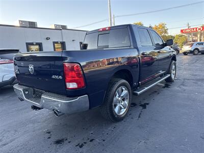 2017 RAM 1500 Big Horn 4x4   - Photo 3 - Millstadt, IL 62260