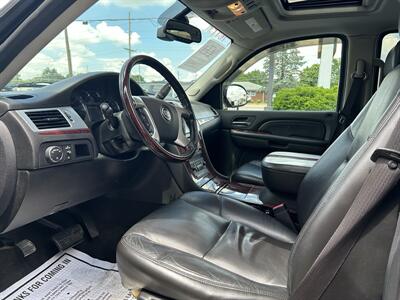 2008 Cadillac Escalade   - Photo 8 - Fairview Heights, IL 62208