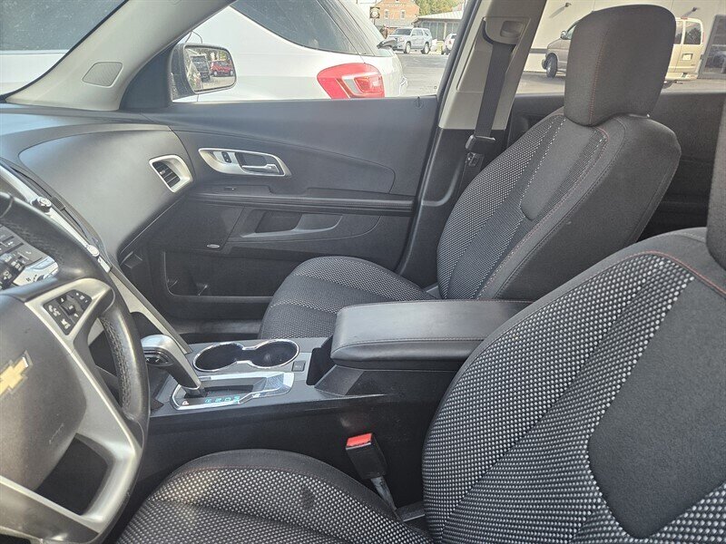 2015 Chevrolet Equinox LT - Photo 7 - Millstadt, IL 62260