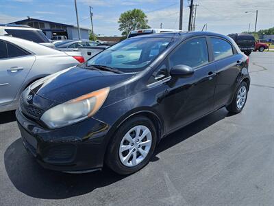 2013 Kia Rio 5-Door LX   - Photo 2 - Belleville, IL 62223