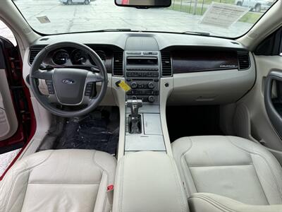 2010 Ford Taurus SEL   - Photo 11 - Cahokia, IL 62206