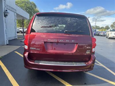 2019 Dodge Grand Caravan GT   - Photo 7 - Fairview Heights, IL 62208