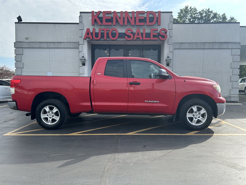 2010 Toyota Tundra Grade   - Photo 1 - Fairview Heights, IL 62208