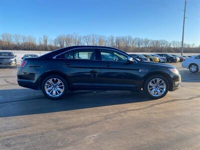 2011 Ford Taurus Limited   - Photo 4 - Cahokia, IL 62206