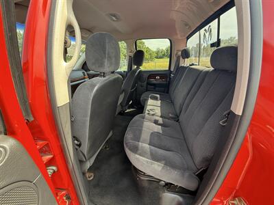 2005 Dodge Ram 1500 SLT 4dr Quad Cab SLT - Photo 9 - Cahokia, IL 62206