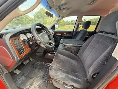 2005 Dodge Ram 1500 SLT 4dr Quad Cab SLT - Photo 8 - Cahokia, IL 62206
