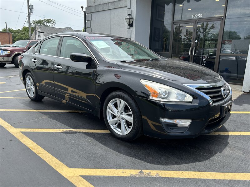 2014 Nissan Altima 2.5 - Photo 2 - Fairview Heights, IL 62208