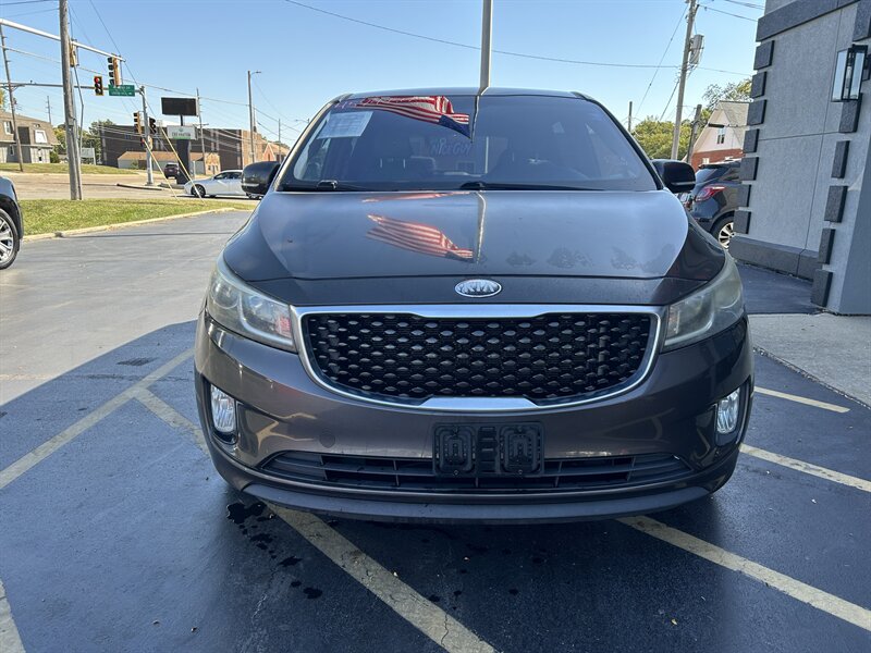 2015 Kia Sedona EX - Photo 6 - Fairview Heights, IL 62208