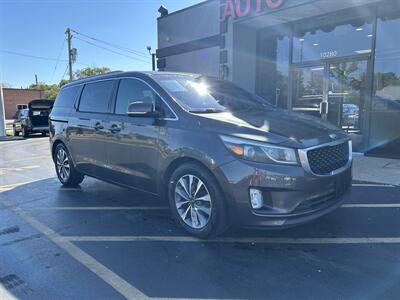 2015 Kia Sedona EX - Photo 2 - Fairview Heights, IL 62208