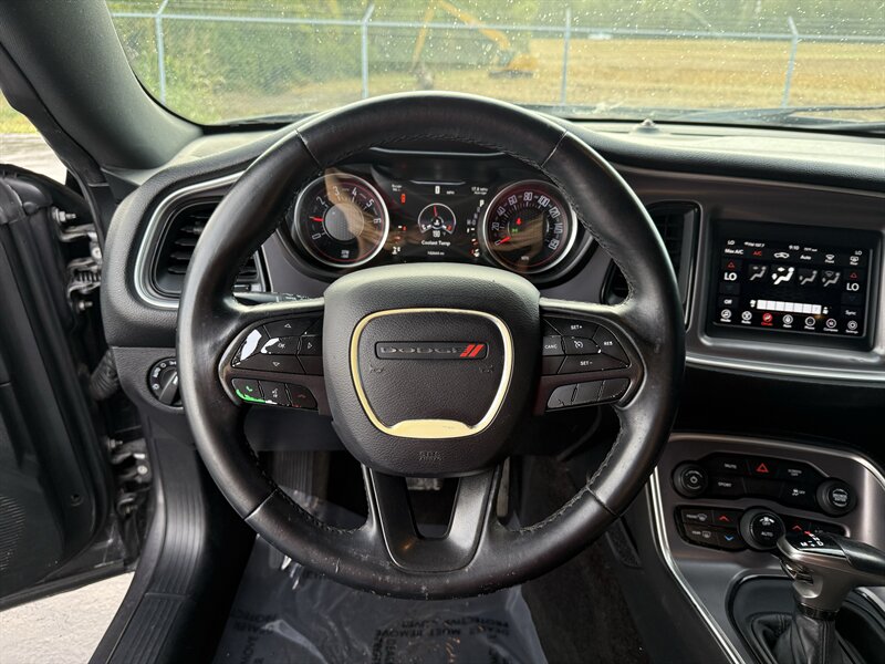 2019 Dodge Challenger SXT - Photo 12 - Cahokia, IL 62206