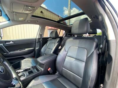 2017 Kia Sportage EX   - Photo 16 - Cahokia, IL 62206