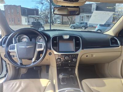 2012 Chrysler 300 Series Limited   - Photo 8 - Freeburg, IL 62243