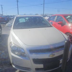 2012 Chevrolet Malibu LT   - Photo 2 - Belleville, IL 62223