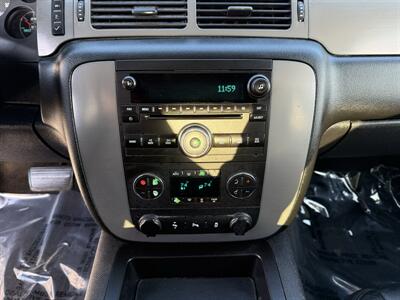 2013 Chevrolet Avalanche LT Black Diamond   - Photo 13 - Cahokia, IL 62206