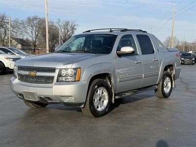 2013 Chevrolet Avalanche LT Black Diamond Truck