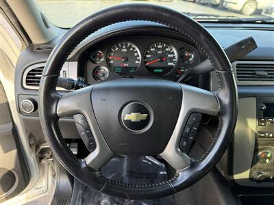 2013 Chevrolet Avalanche LT Black Diamond   - Photo 12 - Cahokia, IL 62206