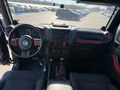 2012 Jeep Wrangler Unlimited Rubicon   - Photo 10 - Cahokia, IL 62206