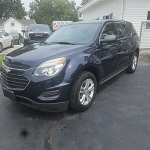 2017 Chevrolet Equinox LS   - Photo 2 - Freeburg, IL 62243