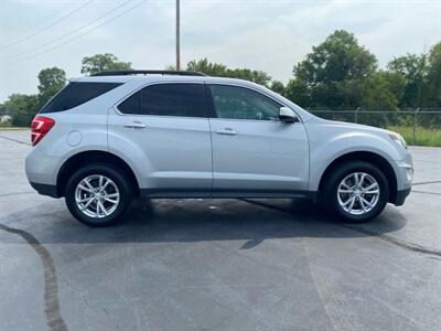 2017 Chevrolet Equinox LT   - Photo 4 - Cahokia, IL 62206