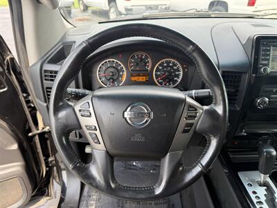 2015 Nissan Titan SV - Photo 13 - Cahokia, IL 62206