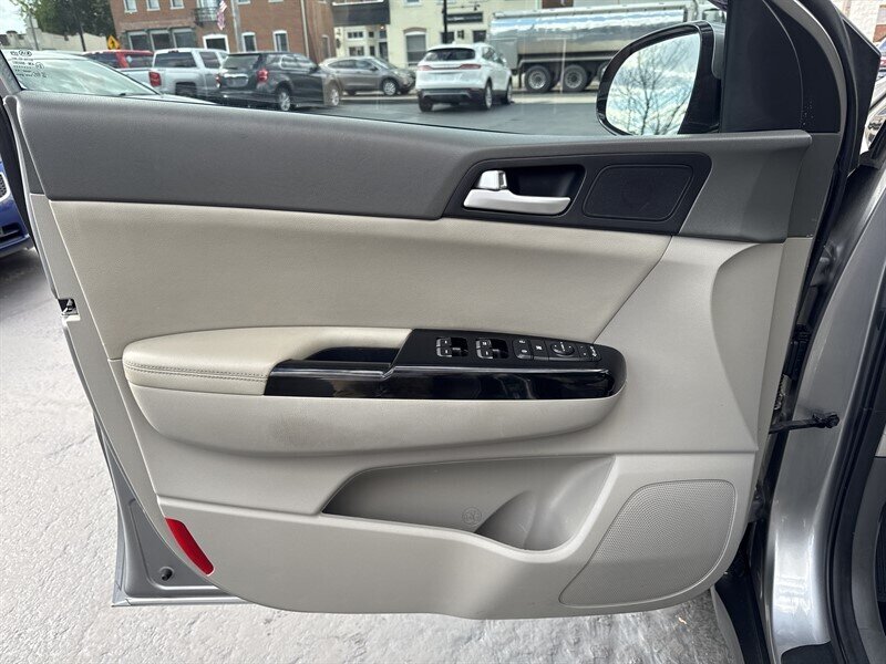 2019 Kia Sportage EX - Photo 15 - Millstadt, IL 62260