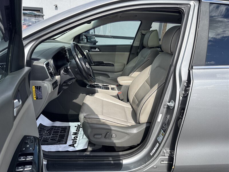 2019 Kia Sportage EX - Photo 16 - Millstadt, IL 62260