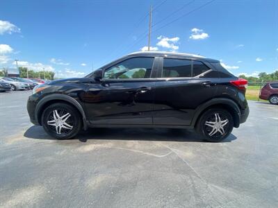 2018 Nissan Kicks S   - Photo 2 - Cahokia, IL 62206
