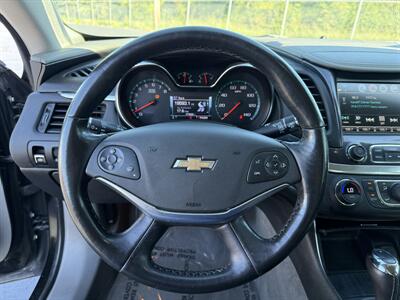 2018 Chevrolet Impala LT   - Photo 12 - Cahokia, IL 62206