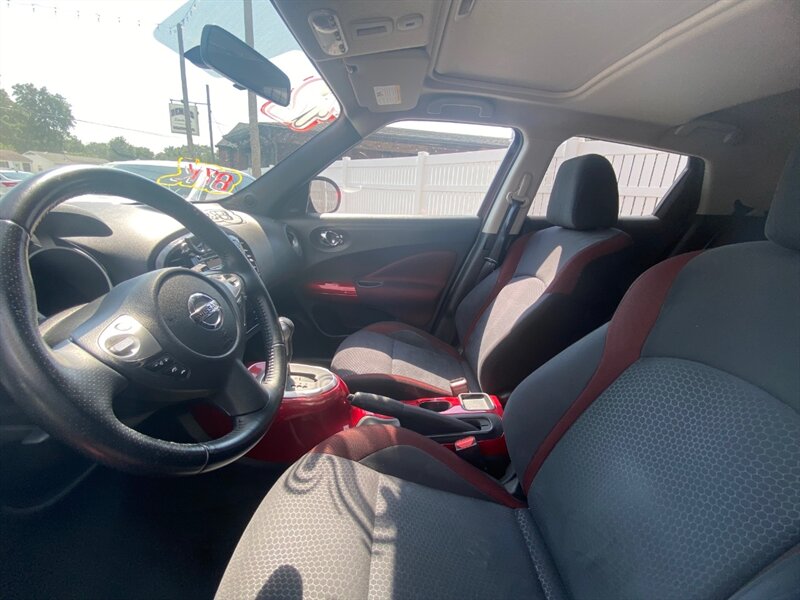2012 Nissan JUKE S - Photo 4 - Belleville, IL 62226