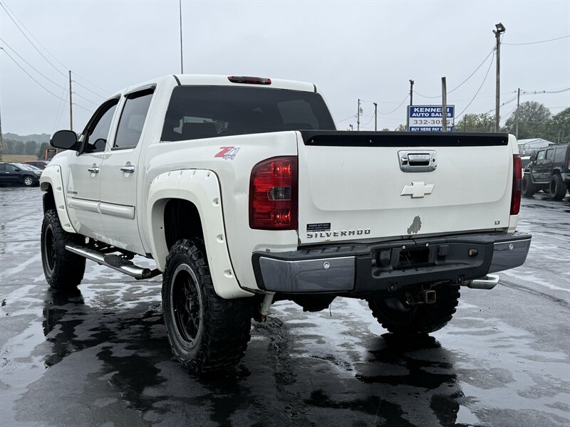 2012 Chevrolet Silverado 1500 LT - Photo 8 - Cahokia, IL 62206