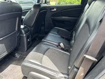 2015 Dodge Journey Crossroad   - Photo 9 - Fairview Heights, IL 62208