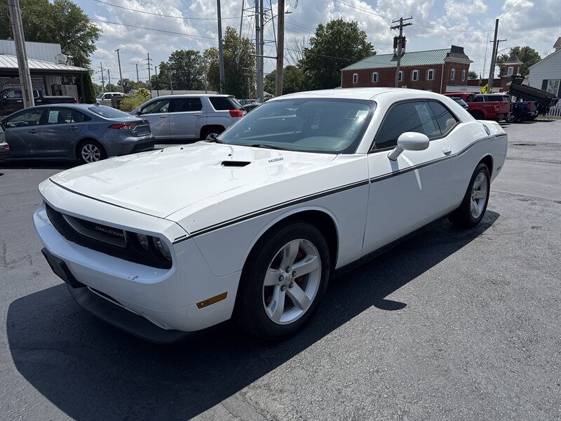 2012 Dodge Challenger R/T - Photo 1 - Millstadt, IL 62260