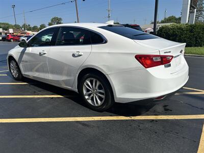 2018 Chevrolet Malibu Hybrid   - Photo 5 - Fairview Heights, IL 62208