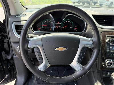 2016 Chevrolet Traverse LT   - Photo 14 - Cahokia, IL 62206