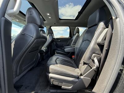 2016 Chevrolet Traverse LT   - Photo 11 - Cahokia, IL 62206