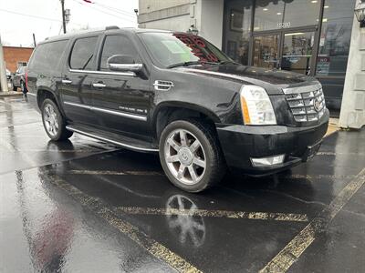 2007 Cadillac Escalade ESV   - Photo 2 - Fairview Heights, IL 62208