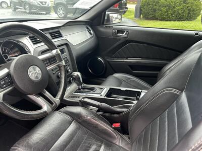 2014 Ford Mustang V6 - Photo 8 - Fairview Heights, IL 62208