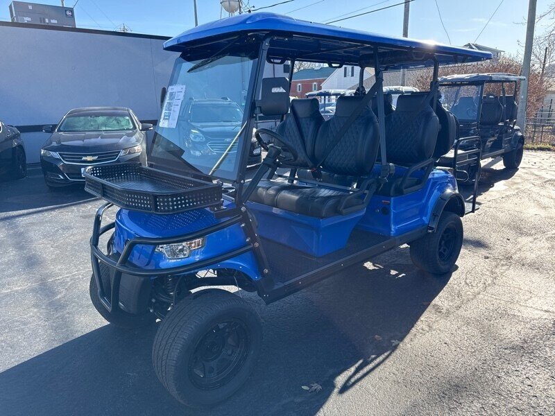 2024 ICON EPIC E60L - Photo 4 - Millstadt, IL 62260