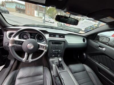 2013 Ford Mustang GT   - Photo 10 - Freeburg, IL 62243