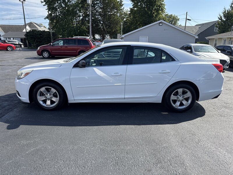 2015 Chevrolet Malibu LS Fleet - Photo 5 - Millstadt, IL 62260