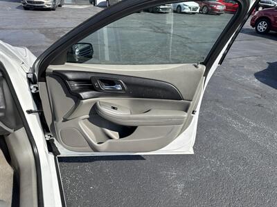 2015 Chevrolet Malibu LS Fleet - Photo 13 - Millstadt, IL 62260