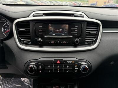 2018 Kia Sorento LX V6   - Photo 14 - Cahokia, IL 62206