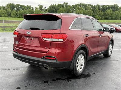 2018 Kia Sorento LX V6   - Photo 8 - Cahokia, IL 62206