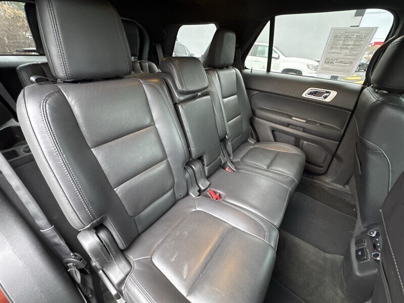 2015 Ford Explorer Limited - Photo 24 - Millstadt, IL 62260