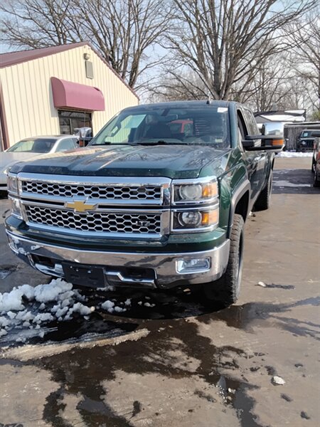2015 Chevrolet Silverado 1500 LTZ   - Photo 1 - Freeburg, IL 62243