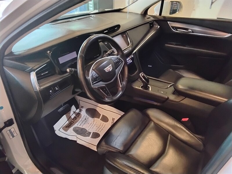2017 Cadillac XT5 Luxury - Photo 6 - Cahokia, IL 62206