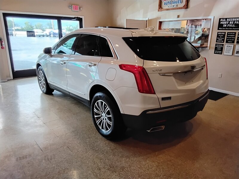 2017 Cadillac XT5 Luxury - Photo 4 - Cahokia, IL 62206